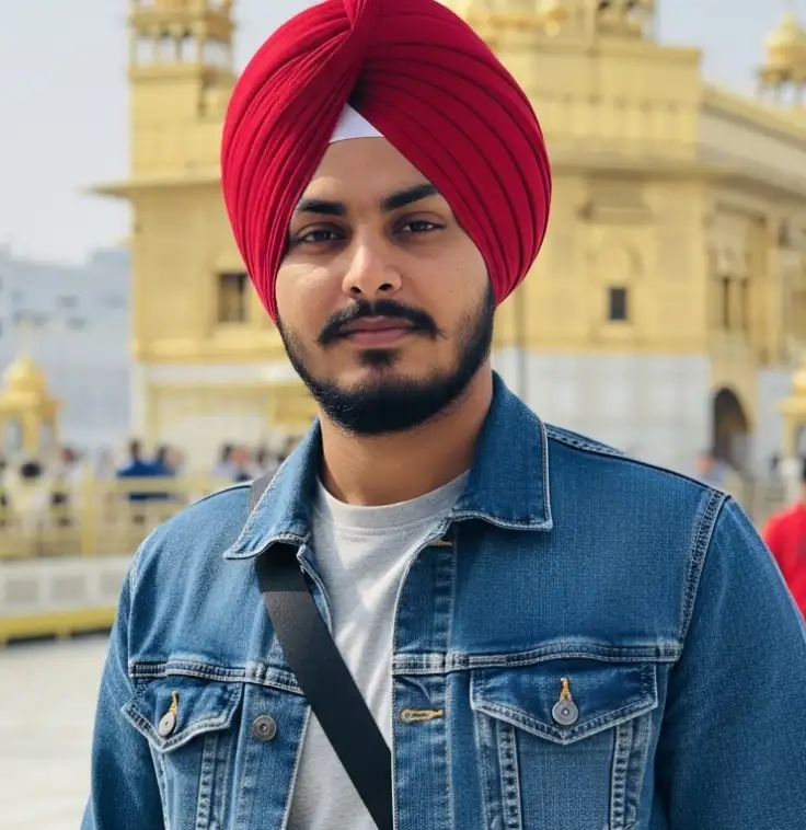 Student headshot for program testimonial 21